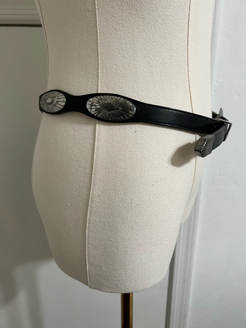 Justin Vintage Leather Concho Belt Size Small